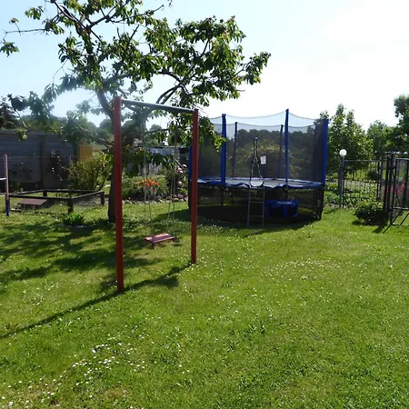 In Mit Liegewiese, Cleaning Included Feriehus *